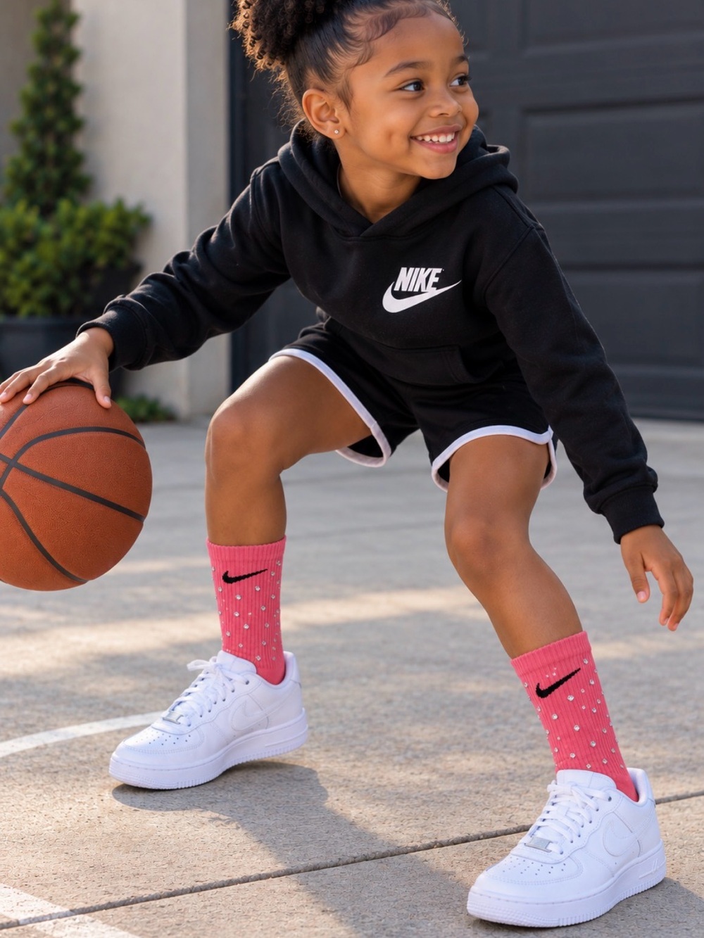 Pink Nike Bling Rhinestone Socks Kids/Youth NWOT - Picture 3 of 3